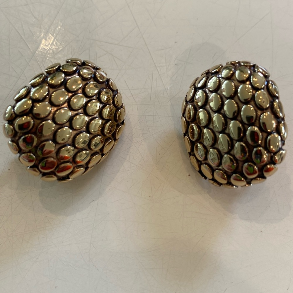St.‎ John Clip On Gold Earrings